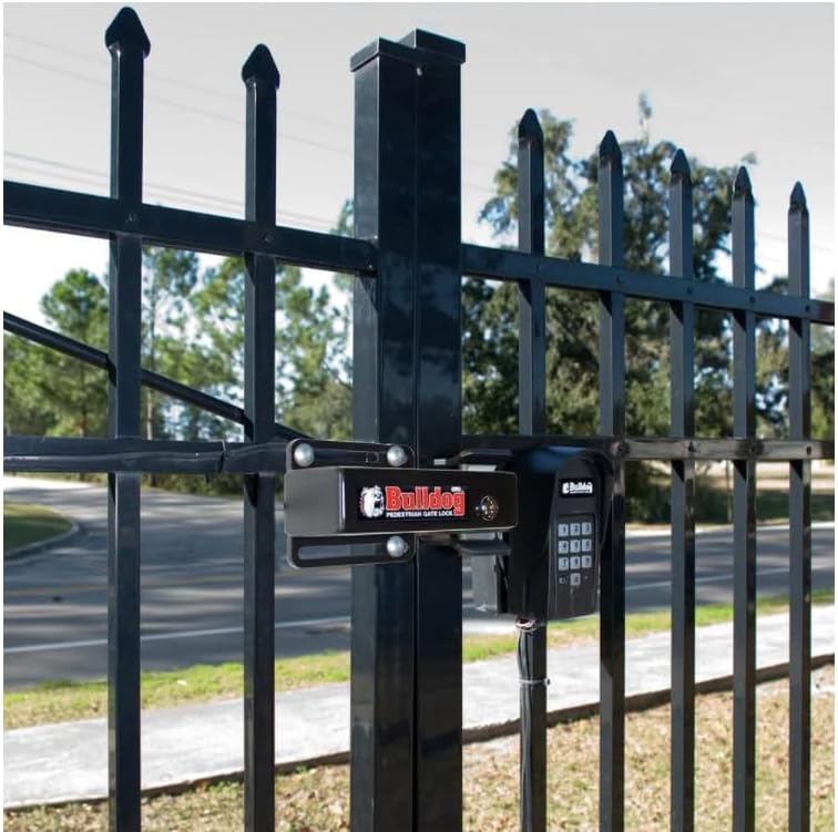 Mighty Mule Bulldog Gate Lock