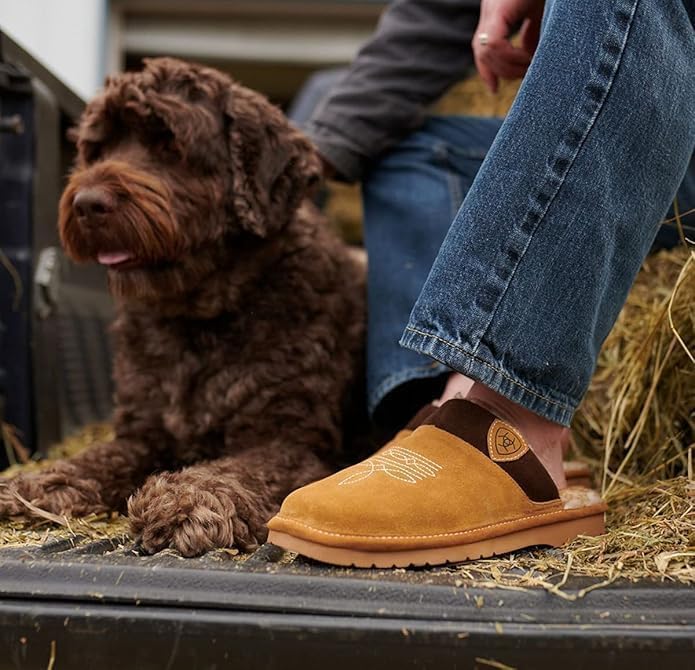 Image of ARIAT Men's 2842 Silversmith Outdoor Indoor Western Suede Foam Cushioned Square Toe Slipper
