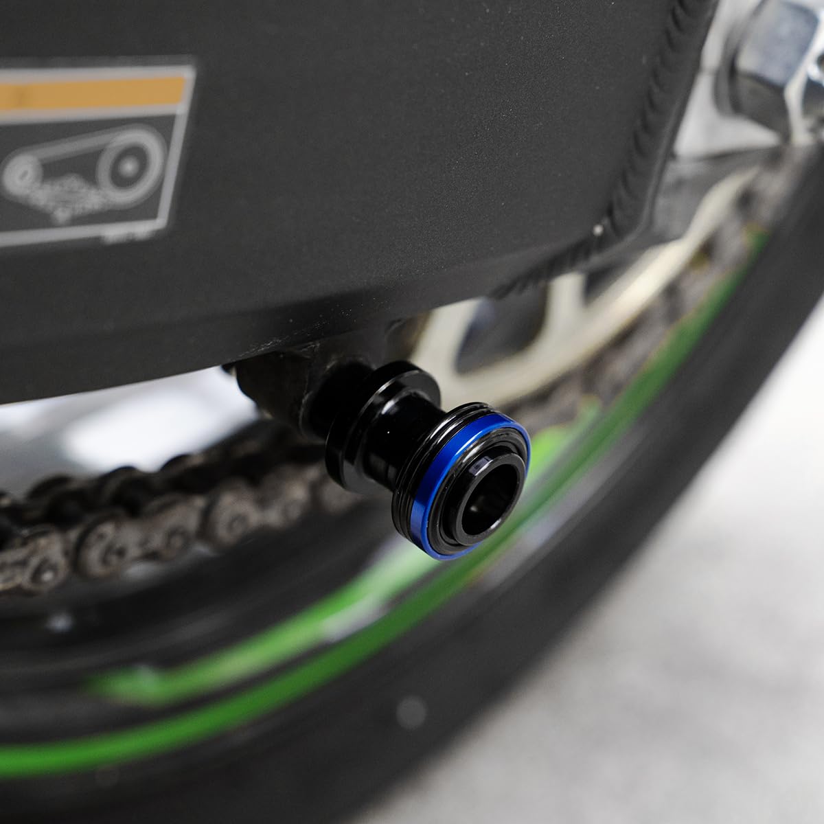 Nottolini Cavalletto Moto M8 8mm Universale Forcellone Alzamoto Bilanciere Posteriore Filettato in Alluminio CNC Blu 2 Pezzi