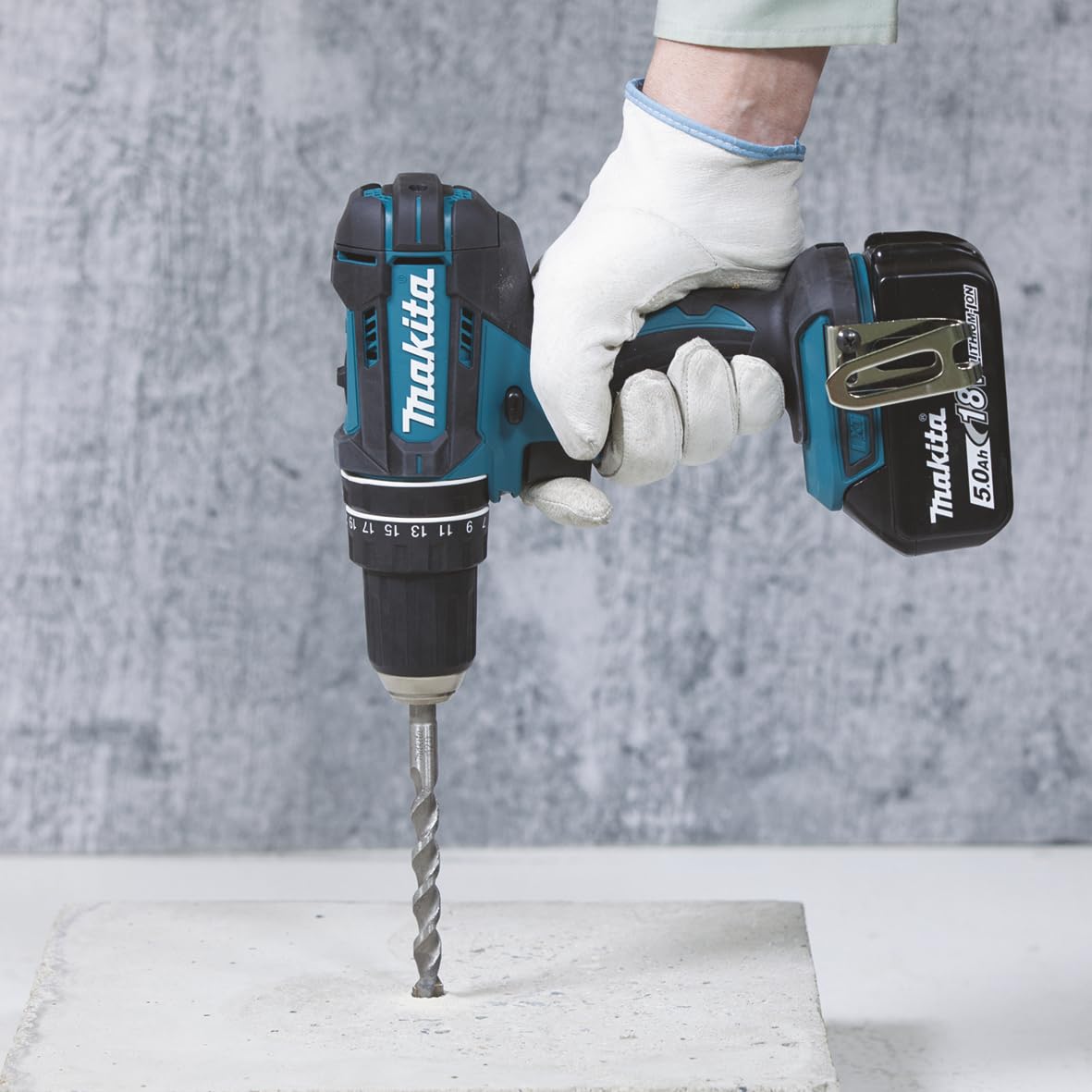 Makita DHP482RFX9 Batería Taladro 18V LXT 62Nm 2x3.0Ah MAKPAC 92 Accesorios