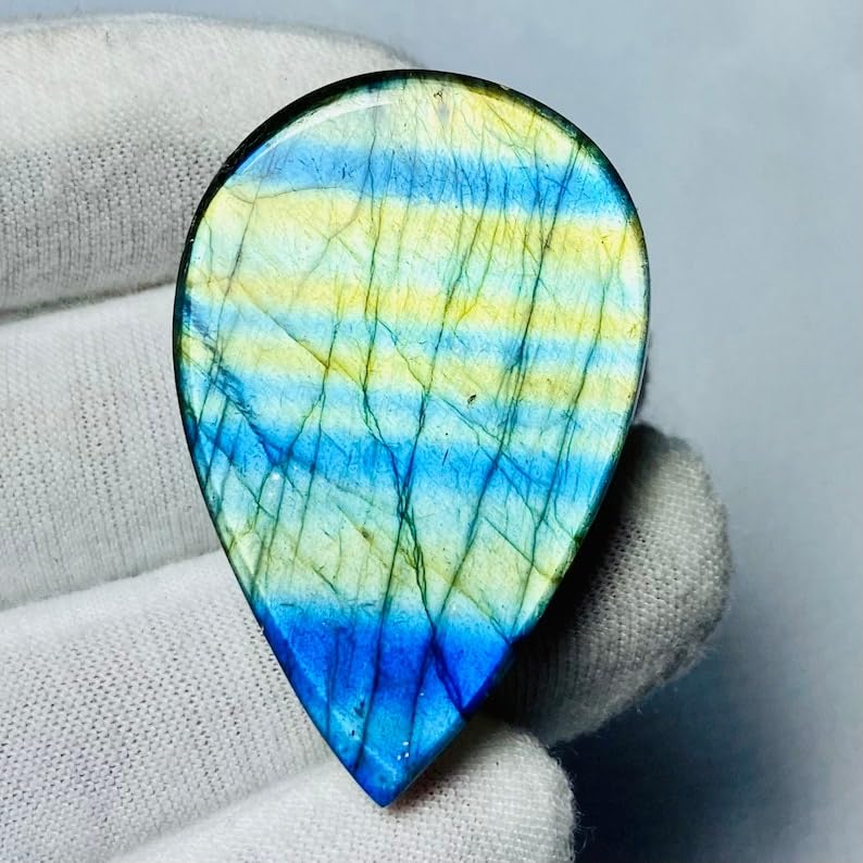 Cabochon en labradorite naturelle 41x26mm d'exception pour grand pendentif unique