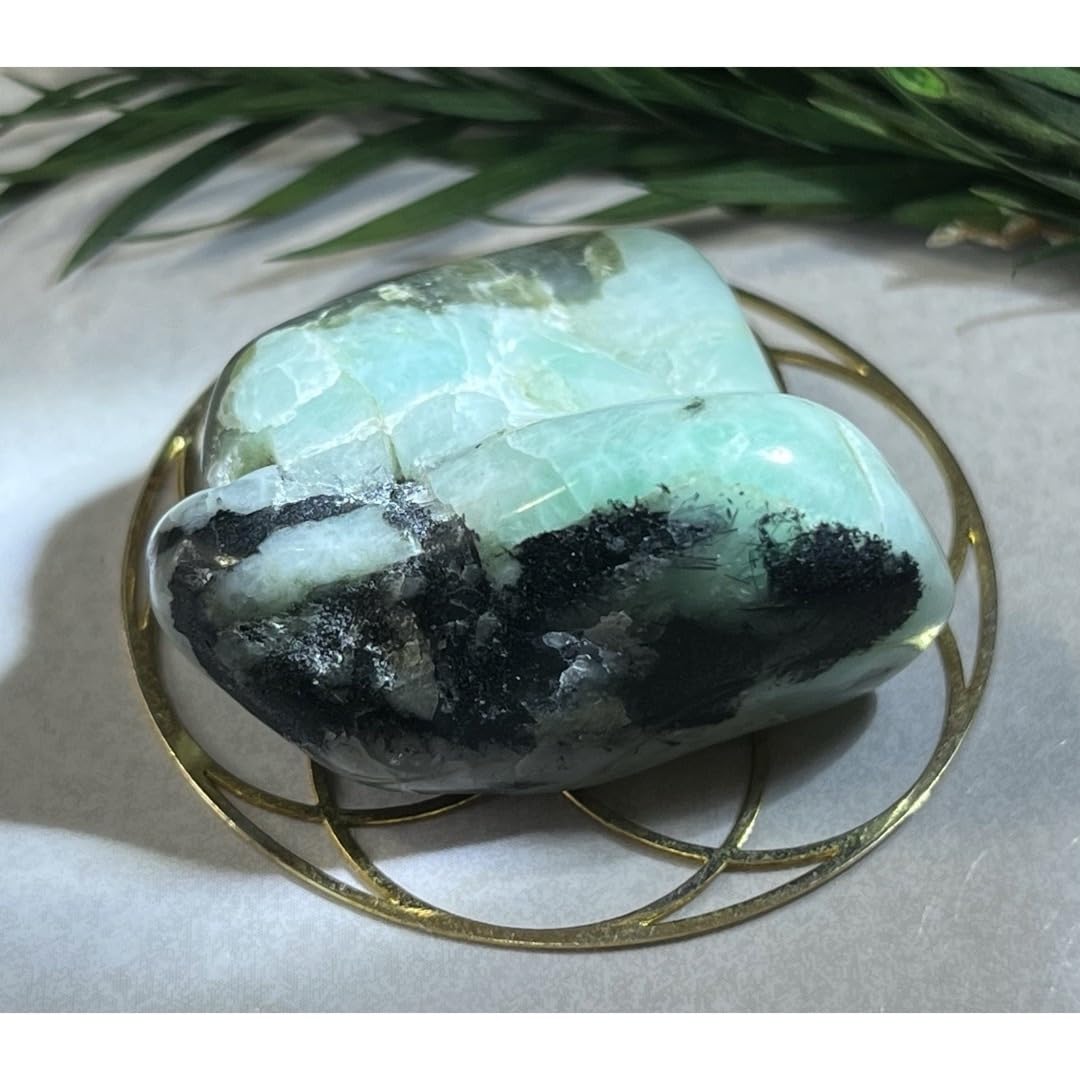 Amazon.co.jp: 浮気封じ エメラルド タンブル 原石 : おもちゃ 