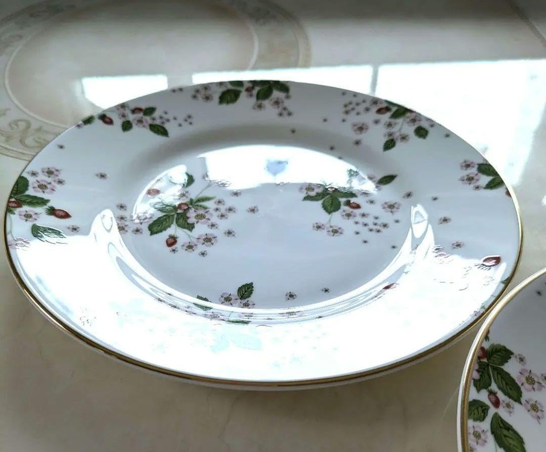 ウェッジウッド ワイルドストロリー 20.5cmプレート 4枚 ウェッジ