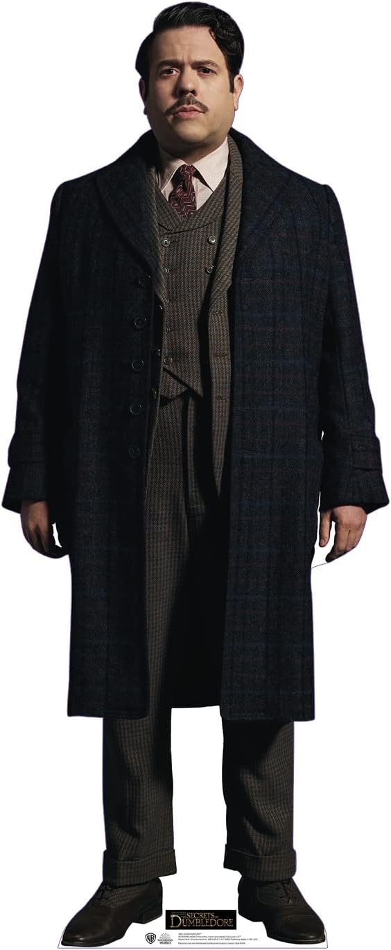 Cardboard People Jacob Kowalski Life Size Cardboard Cutout Standup - Fantastic Beasts: The Secret of Dumbledore (2022 Film)
