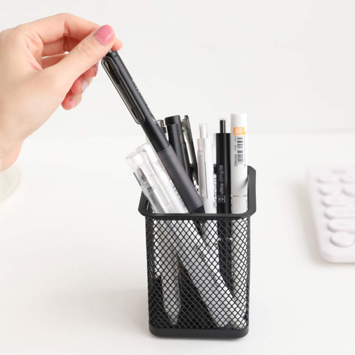 NUOBESTY 2 Set Di Contenitori Per Penne in Rete Di Ferro Portapenne Quadrato Per Casa E Ufficio Nero 3 Pezzi*2