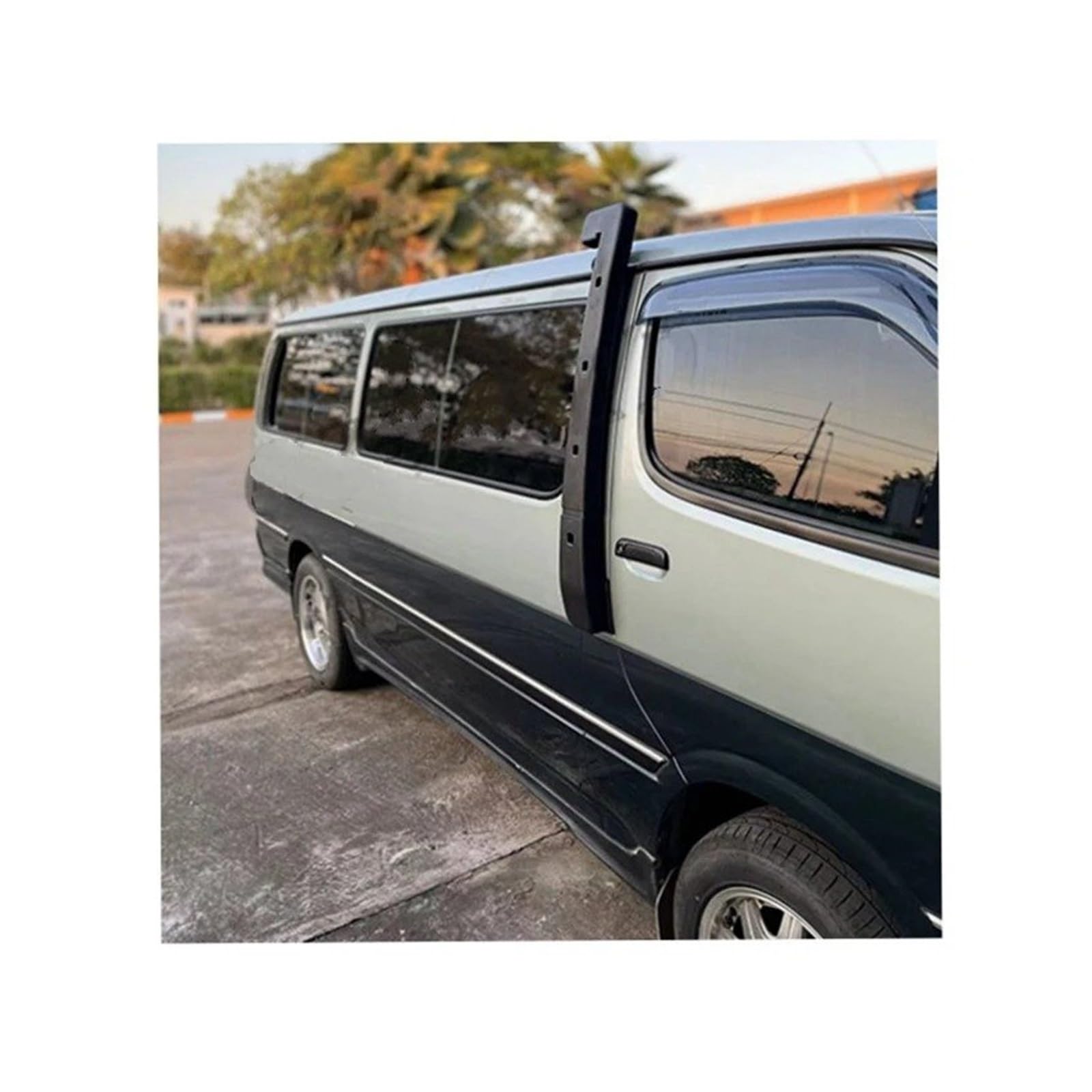 ハイエース100系　シュノーケル トヨタ ハイエース｜100系｜1989年〜2004年｜用シュノーケル