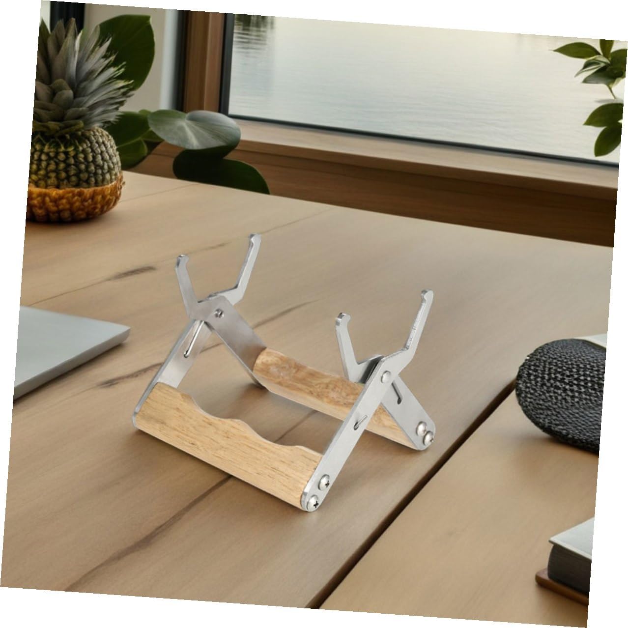 Ciieeo 4pcs Stainless Steel Hive Frame Gripper Beekeeping Tools with Wood Handle for Beehive Inspection and Honey Harvesting