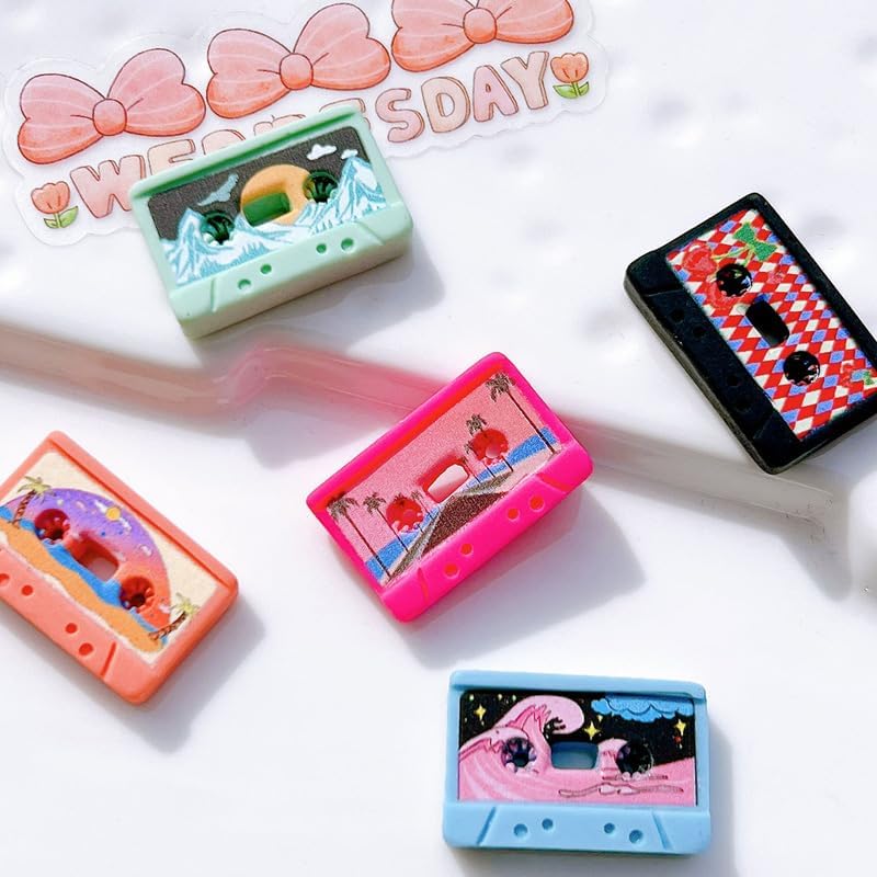Miniatura 2 de 50 dijes de cinta de casete en miniatura de resina, diseños retro mixtos, accesorios de manualidades de resina para funda de teléfono, decoración de