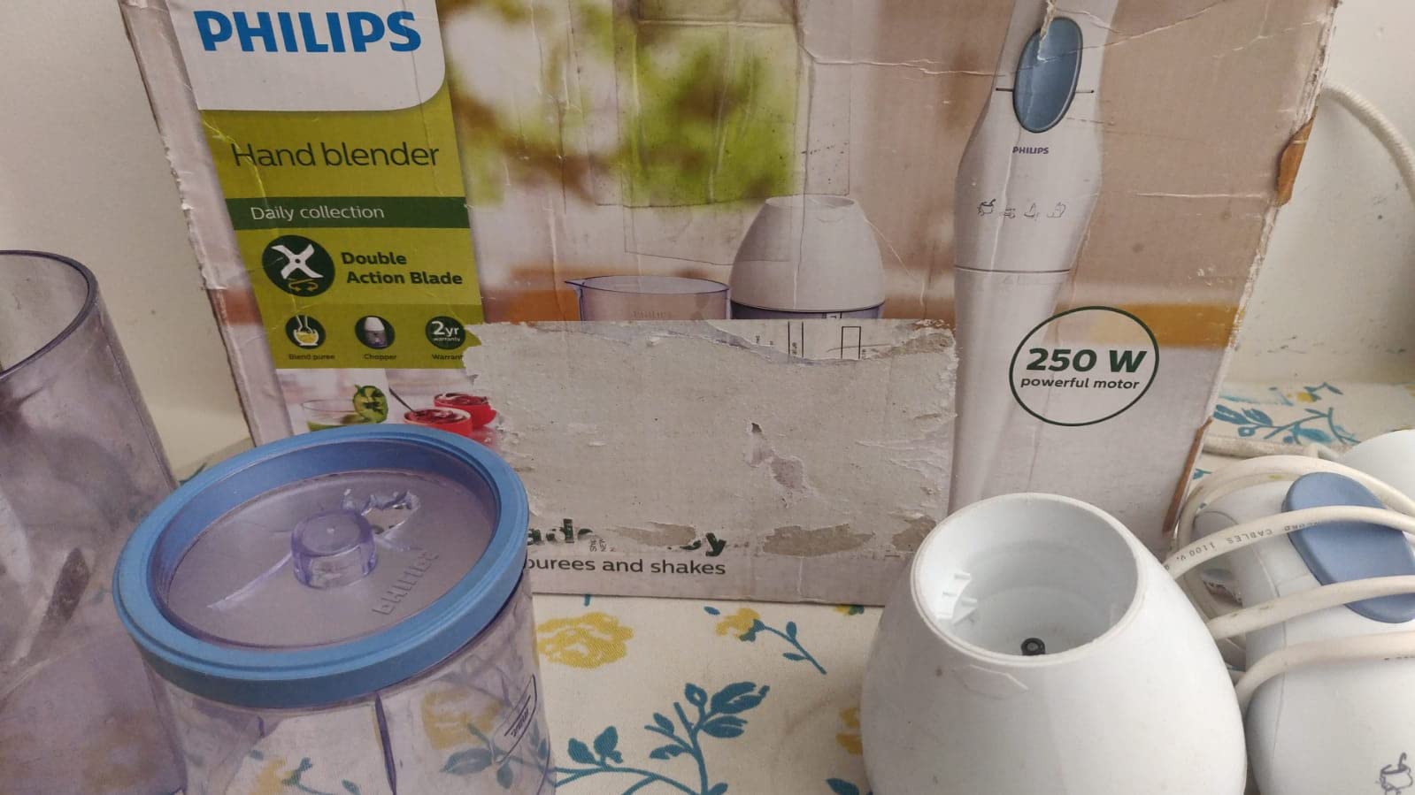 Buy Philips HR1351/C 250Watt Hand Blender with Chopping Attachment