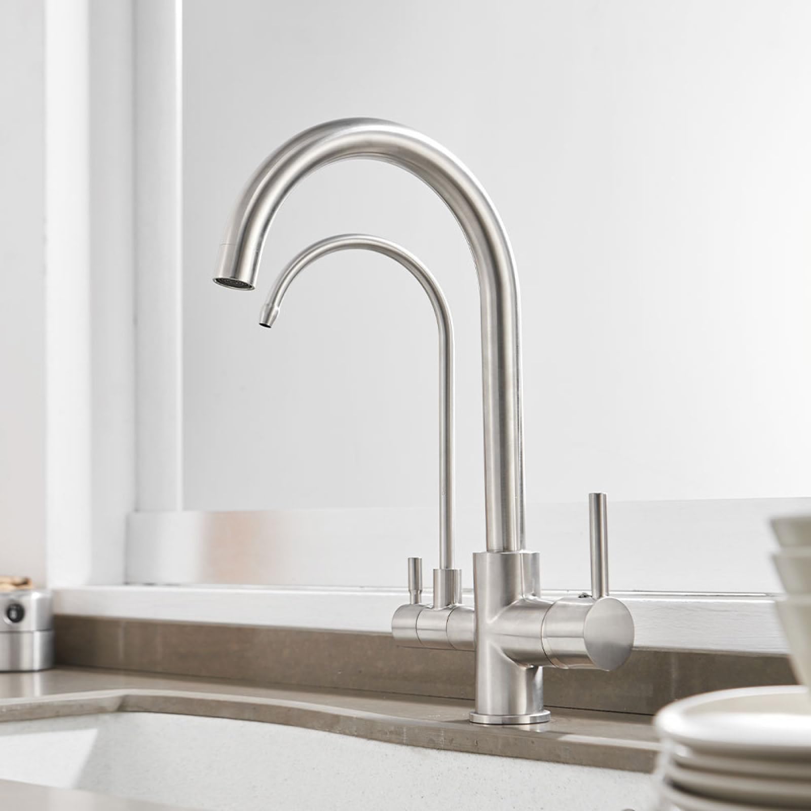 Fanjubei Brushed Brass Hot And Cold Water Purification Rotating Sink Faucet For Kitchens