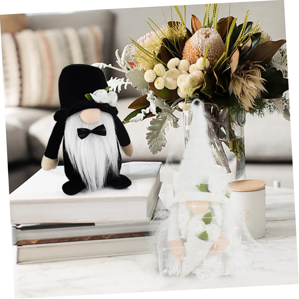 Ciieeo 2 Stück-Pack Hochzeitszwerg Dekoration Gesichtsloser Gnom mit Hochzeitstauben Plüschfigur für Tisch und Fensterdeko zur Hochzeit