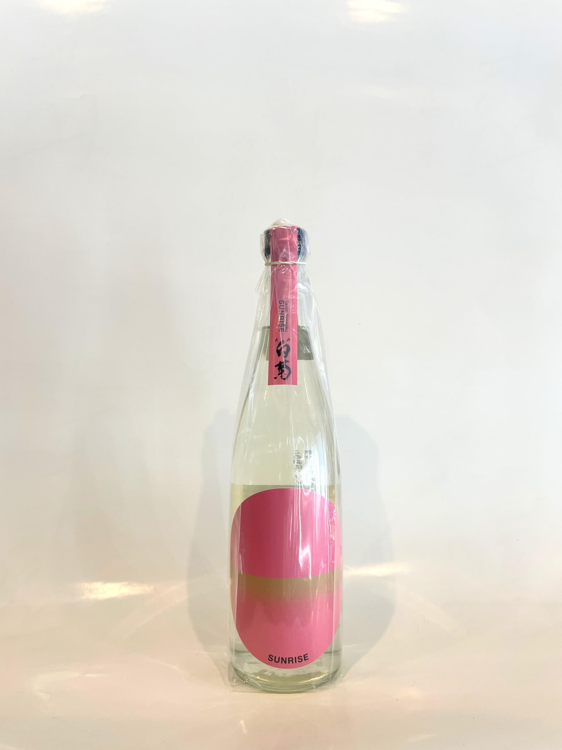 Amazon.co.jp: 大典白菊「サンライズ」ピンク無濾過生酒 720ml : 食品