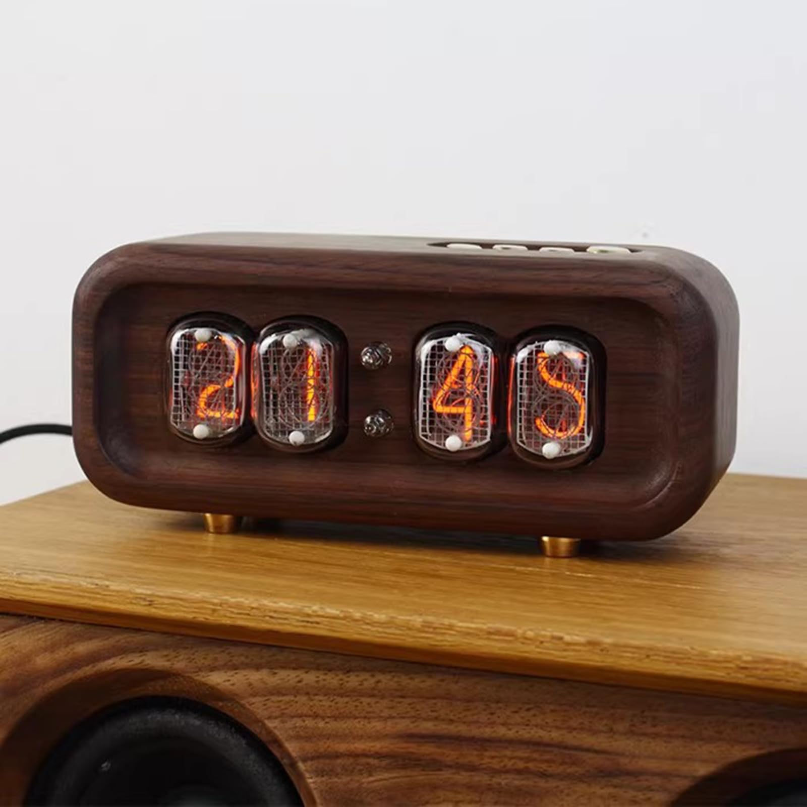 Reloj vintage HOMEIN-12 con tubos Nixie de 4 bits y exclusivo acabado en madera de nogal