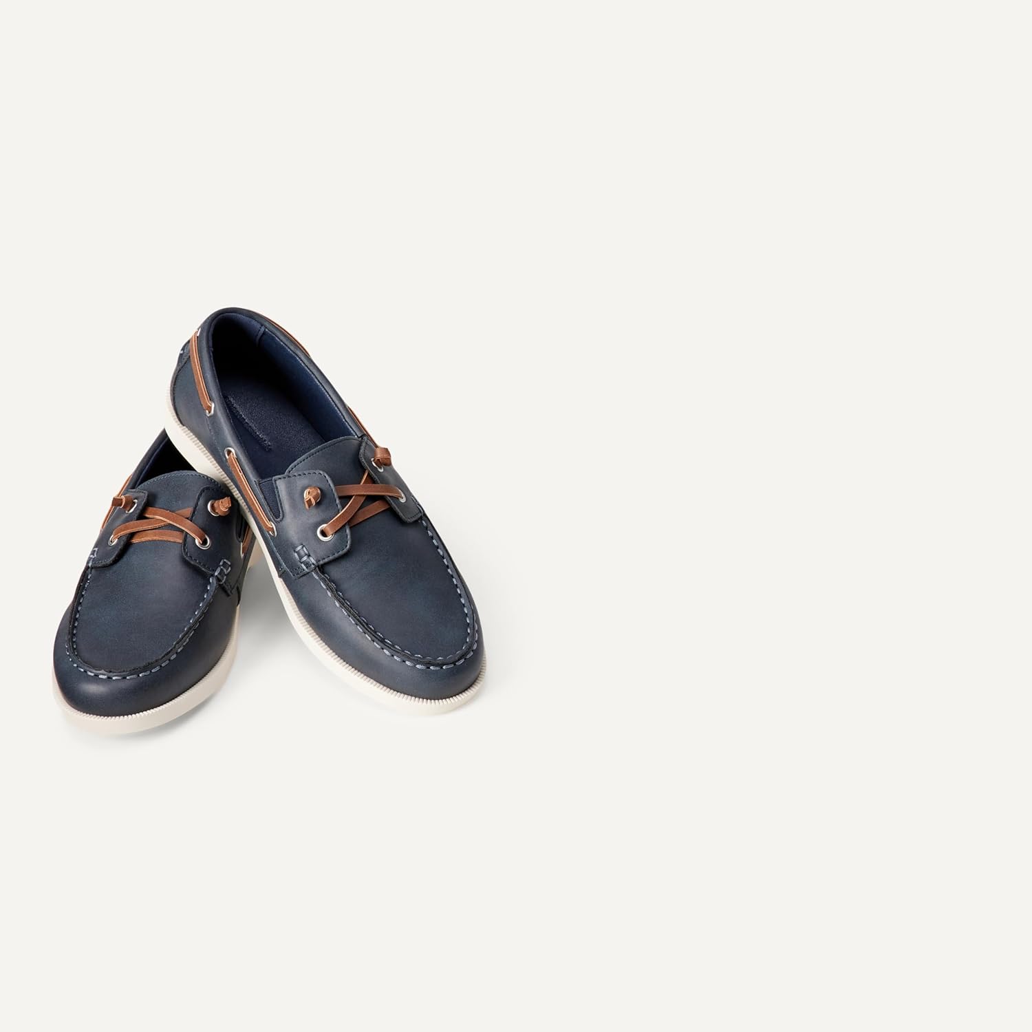 Amazon Essentials Unisex Kids' Boat Shoe - Image 2