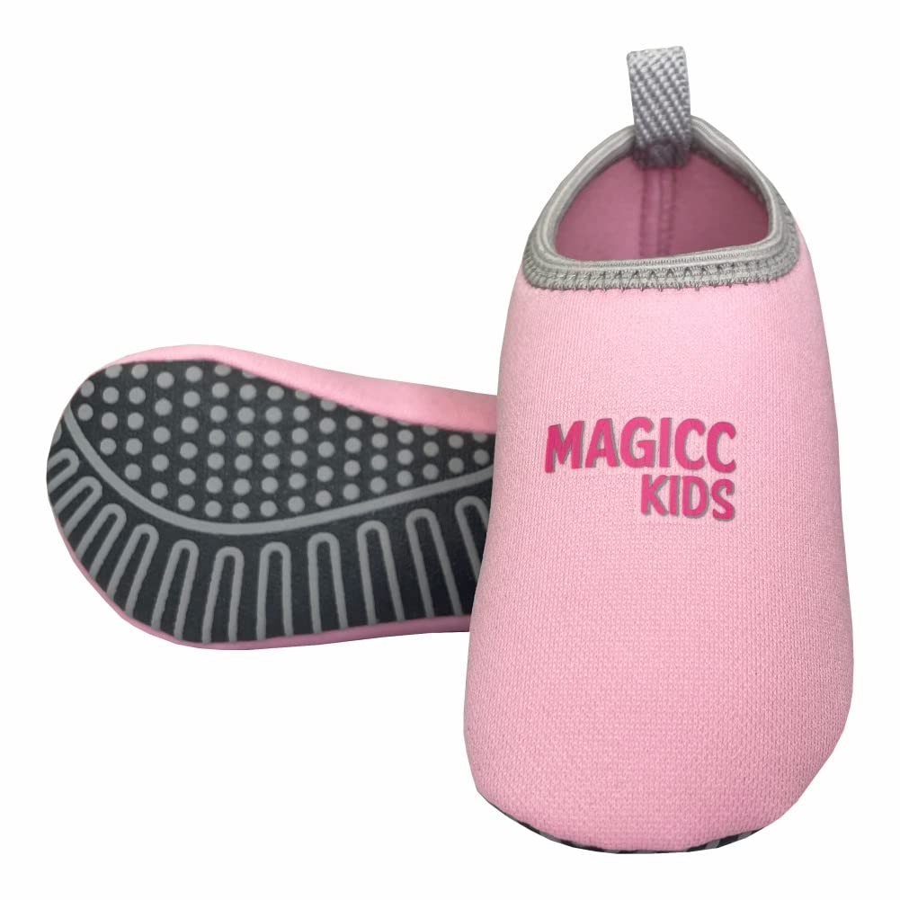 Sapatilha Infantil Antiderrapante Conforto Menina, Magicc Kids S104 em promoção! Veja a oferta e mais achadinhos de Sapatos Infantis 2 Hoje é o melhor dia para comprar Sapatilha Infantil Antiderrapante Conforto Menina, Magicc Kids S104 com aquele preço maroto! Promoção! Aproveite a oferta! 2