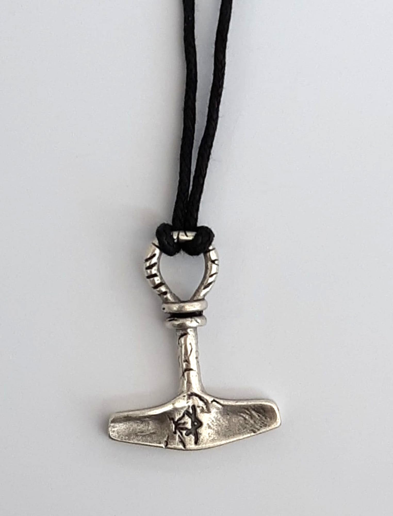Martello di Thor, Ciondolo VIKINGS placcato argento con collana. Mjöllnir Amuleto norreno vichingo Forza e Protezione. Idea Regalo originale appassionati Fantasy Cosplay. Modello unico artigianale