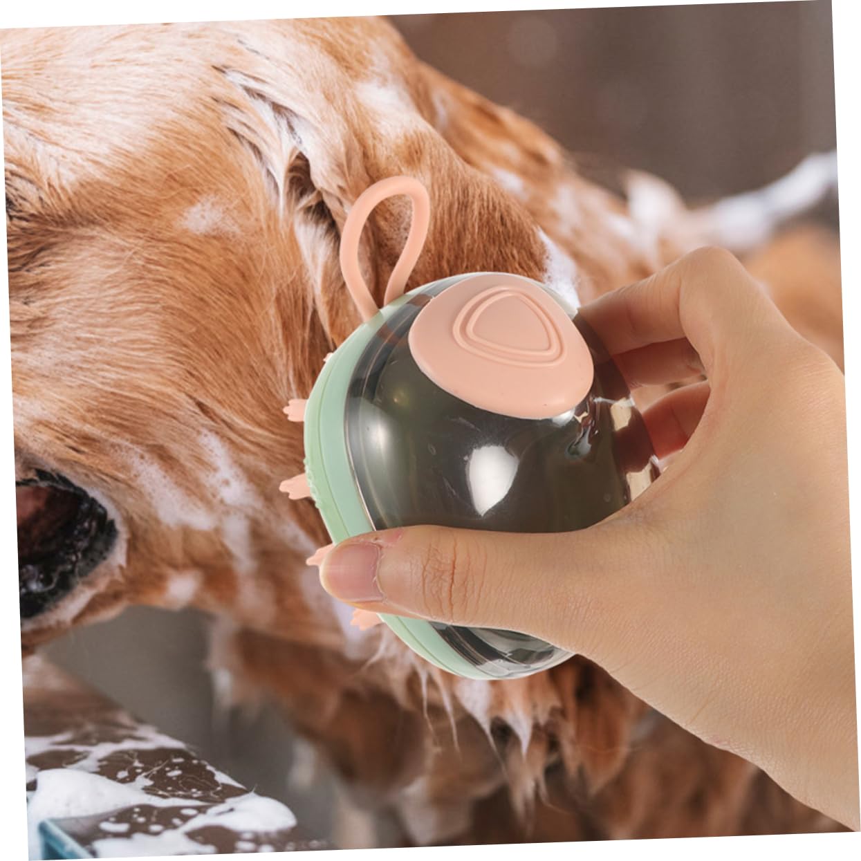 BESPORTBLE Wear Resistant Cat Bath Brush Reusable Dog Bathing Brush with Massage Function Ergonomic Design for Easy Handling