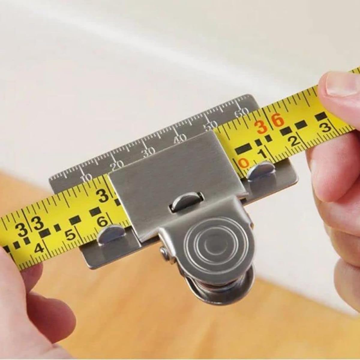 2 Pezzi di Nastro di misurazione Clip Strumento di Fissaggio di precisione per letture Accurate Universale Adatto per Tutti i Nastri di misurazione Ideale per Fai da Te, edilizia e Artigianato