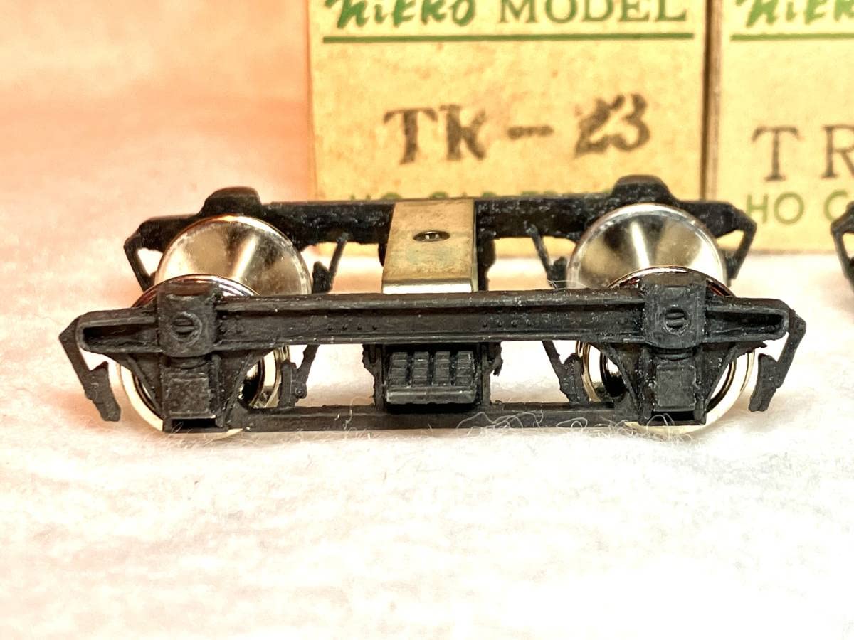 : 日光モデル ＴＲ２３ ＴＲ－２３ ４箱、台車が８個