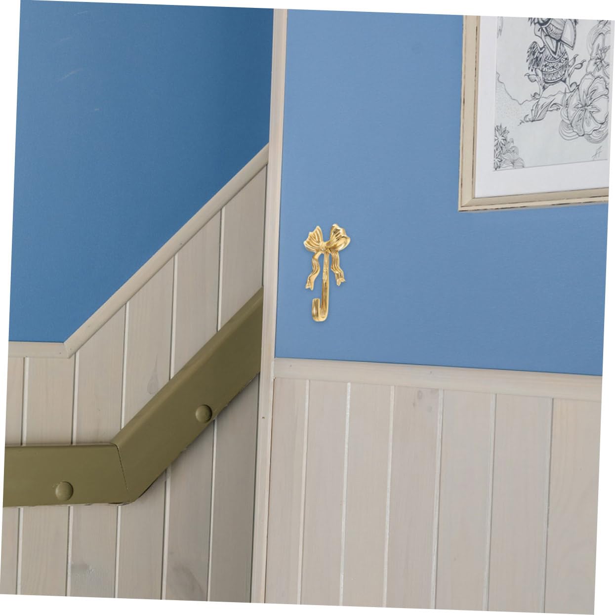 Ganchos de Pared de Latón Dorado Multifuncionales y Resistentes para Colgar Toallas y Ropa Diseño de Lazo, 2 Piezas en Dormitorio y Sala de Estar