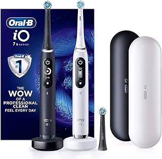 Oral-B iO 시리즈 7s 충전식 칫솔, 손잡이 2개, 충전기 2개, 브러시 헤드 3개, 디럭스 여행용 케이스 2개