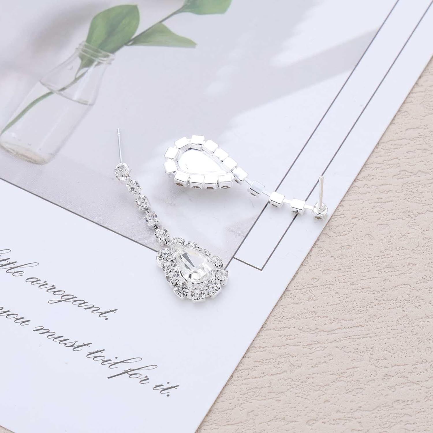 Vintage Blue Crystal Drop Earrings Teardrop Sapphire Dangle Earrings Oval Blue Rhinestone Earrings Waterdrop Sapphire Cz Earrings Jewelry for Women - Image 4