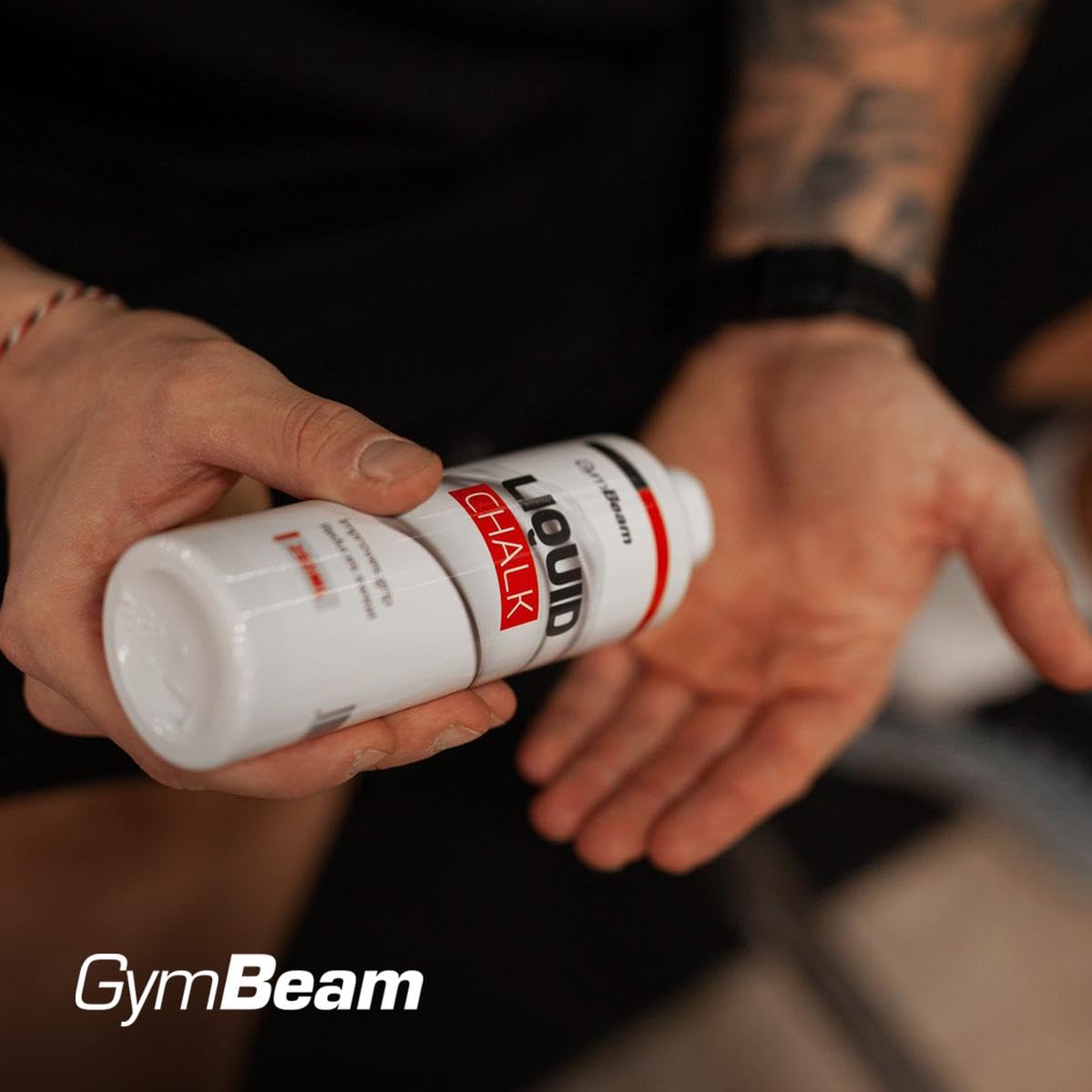 GymBeam Gesso Liquido, Magnesite Liquida per Fitness, Chalk per Arrampicata, Riduce la Sudorazione, Migliora la Presa, Aumenta Le Prestazioni, Non Macchia e Previene l'Inalazione