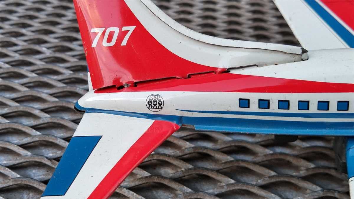 Amazon | 珍品 SMT TOY ? ブリキ ボーイング 707 飛行機 | プラモデル 通販