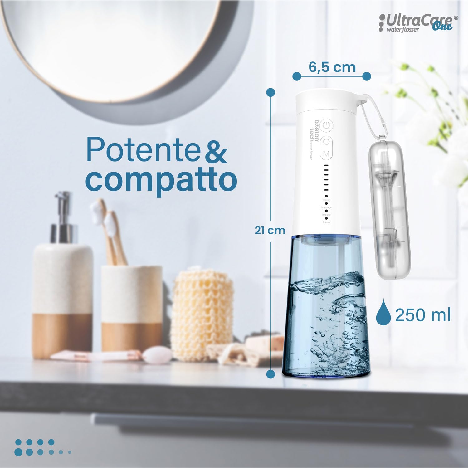 Ultracare One idropulsore dentale professionale della famiglia Aquapik. 4 modalità, 6 livelli di pressione. 8 ugelli. Serbatoio dell'acqua da 250 ml. Ricaricabile tramite USB. Borsa da viaggio inclusa