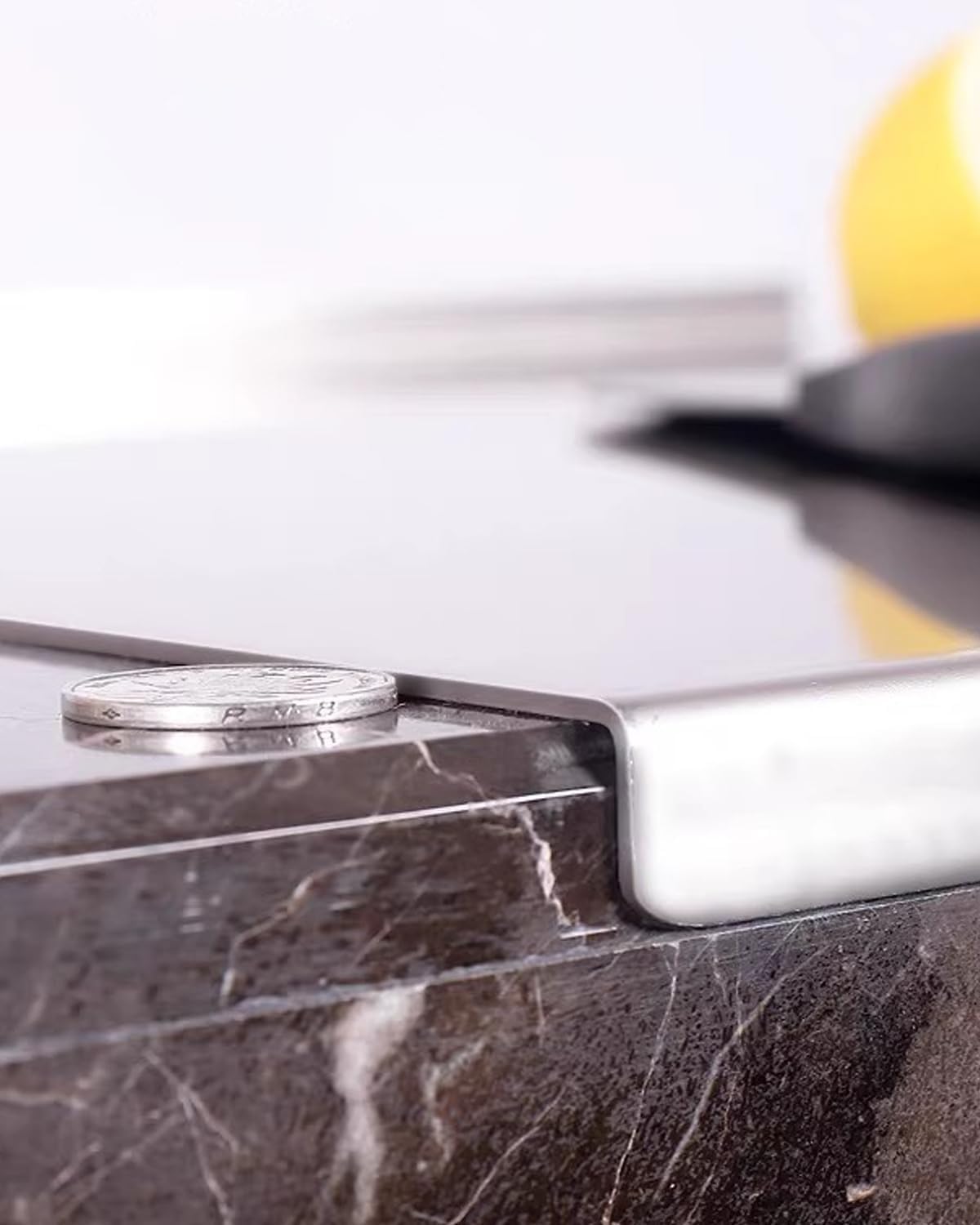 Stainless Steel Cutting Board With Lip, Stainless Steel Countertop Chopping Boards for Kitchen, 304 Stainless Steel Chopping Boards With Lip and Non-Slip for Meat Vegetables Fruits Baking (20''x16'')
