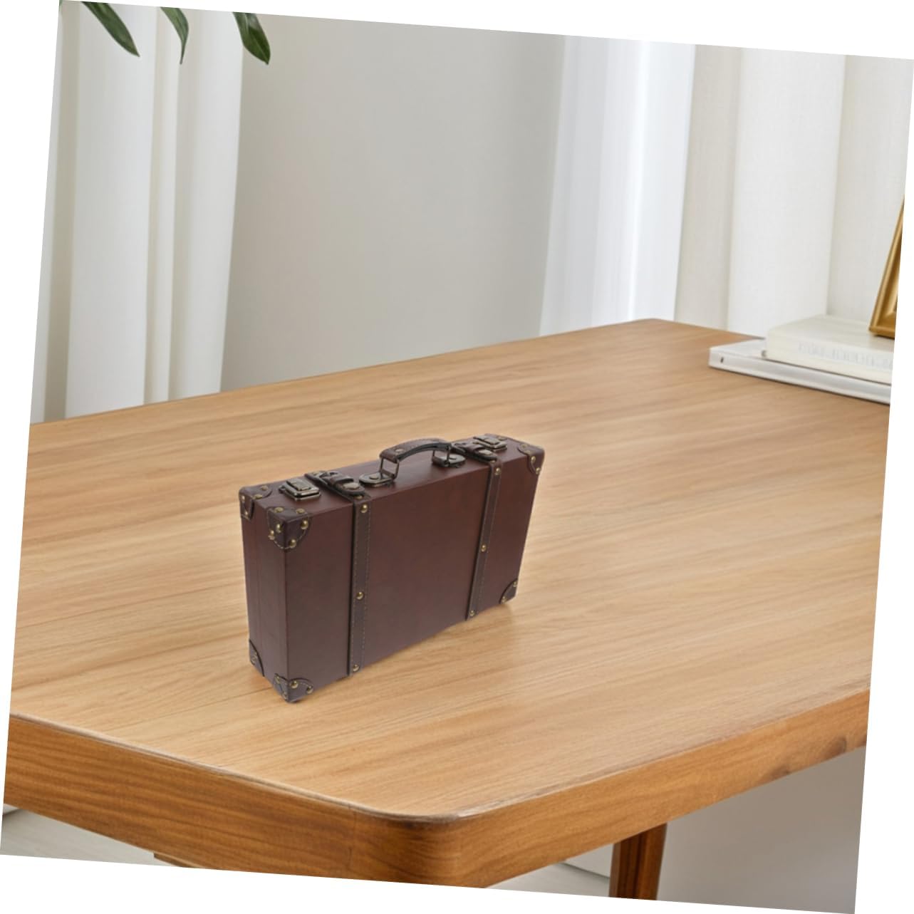 Amosfun Vintage Style Storage Trunk Suitcase Multi Functional Antique for Clothing Store Displays and Travel Retro Design with Craftsmanship