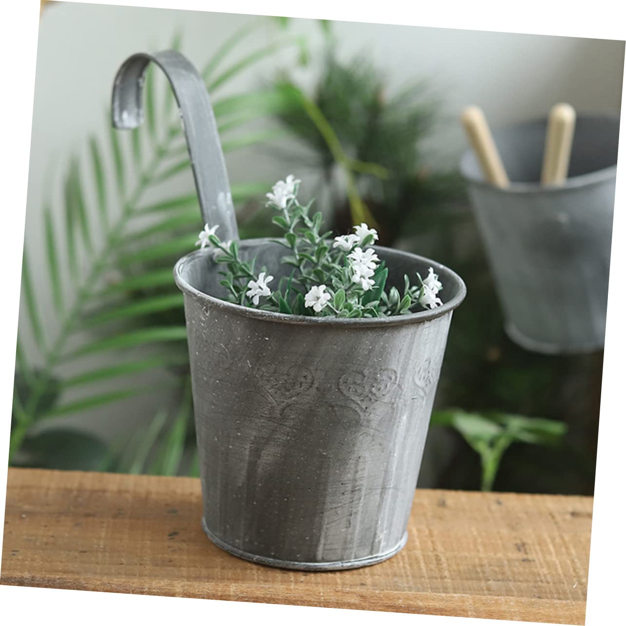 5 Stück Vintage Eisenblumentöpfe zum Hängen Balkoneimer im Landhausstil für Seiden und Trockenblumen für Außenwände und Gartenlauben