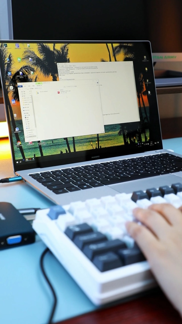 Amazon | BENFEI USB C 8in1 ハブドッキングステーション, Docking