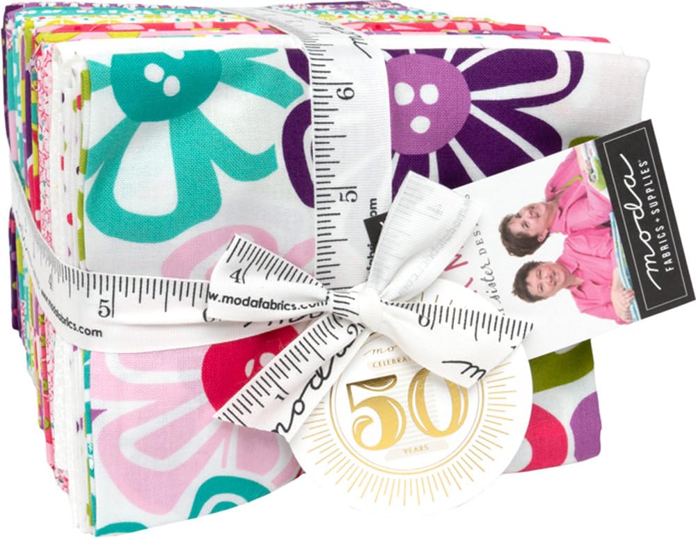Moda Fabrics Assorted Me And My Sister Designs Pick Me 34 Fat Quarters 22490Ab
