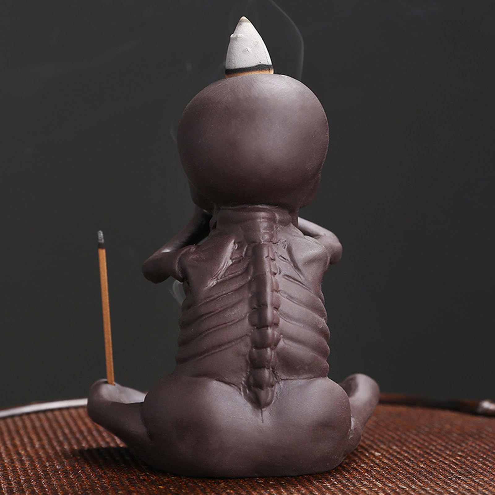 PANGBOER Porta incenso a forma di teschio, in ceramica, per coni di riflusso, bruciatori in ceramica, decorazione per la casa e meditazioni artigianali