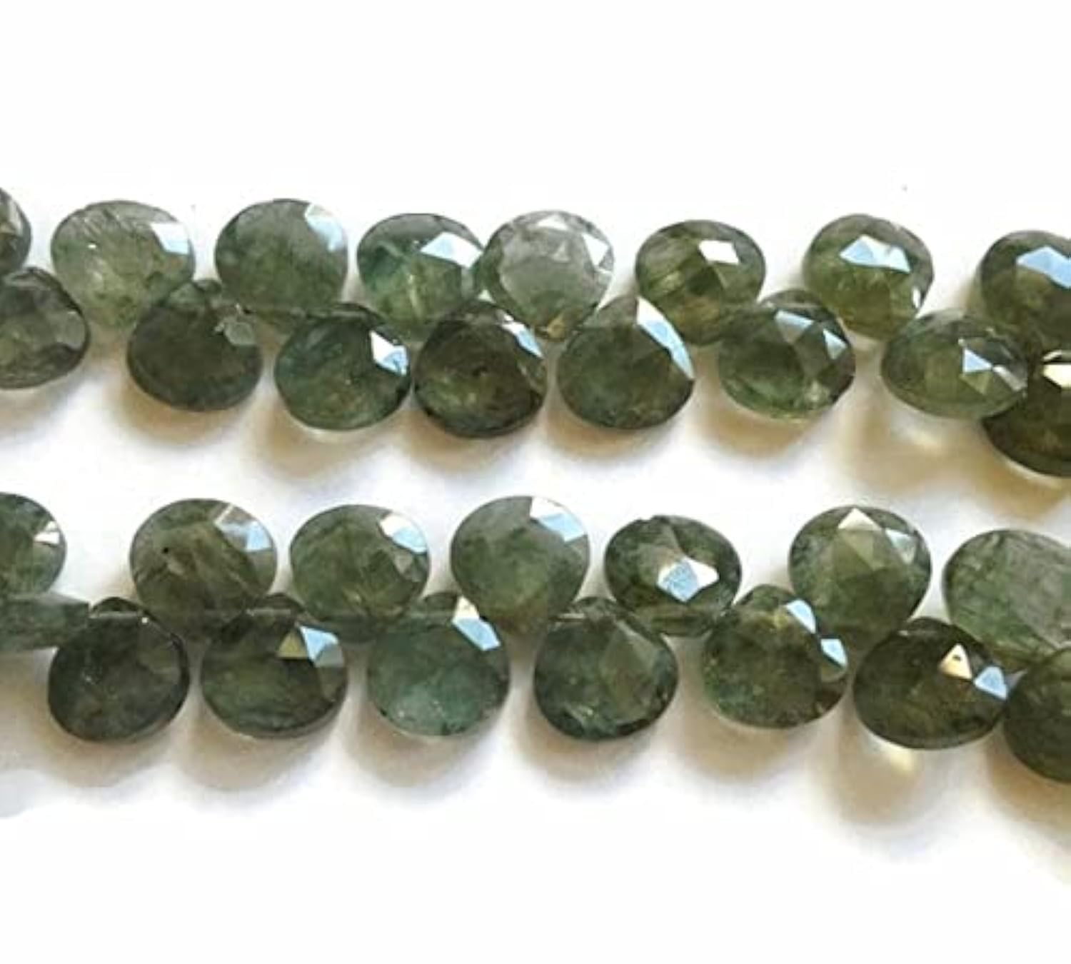 Aigue-marine mousse véritable 7x7mm contre les perles ternes pour des créations durables