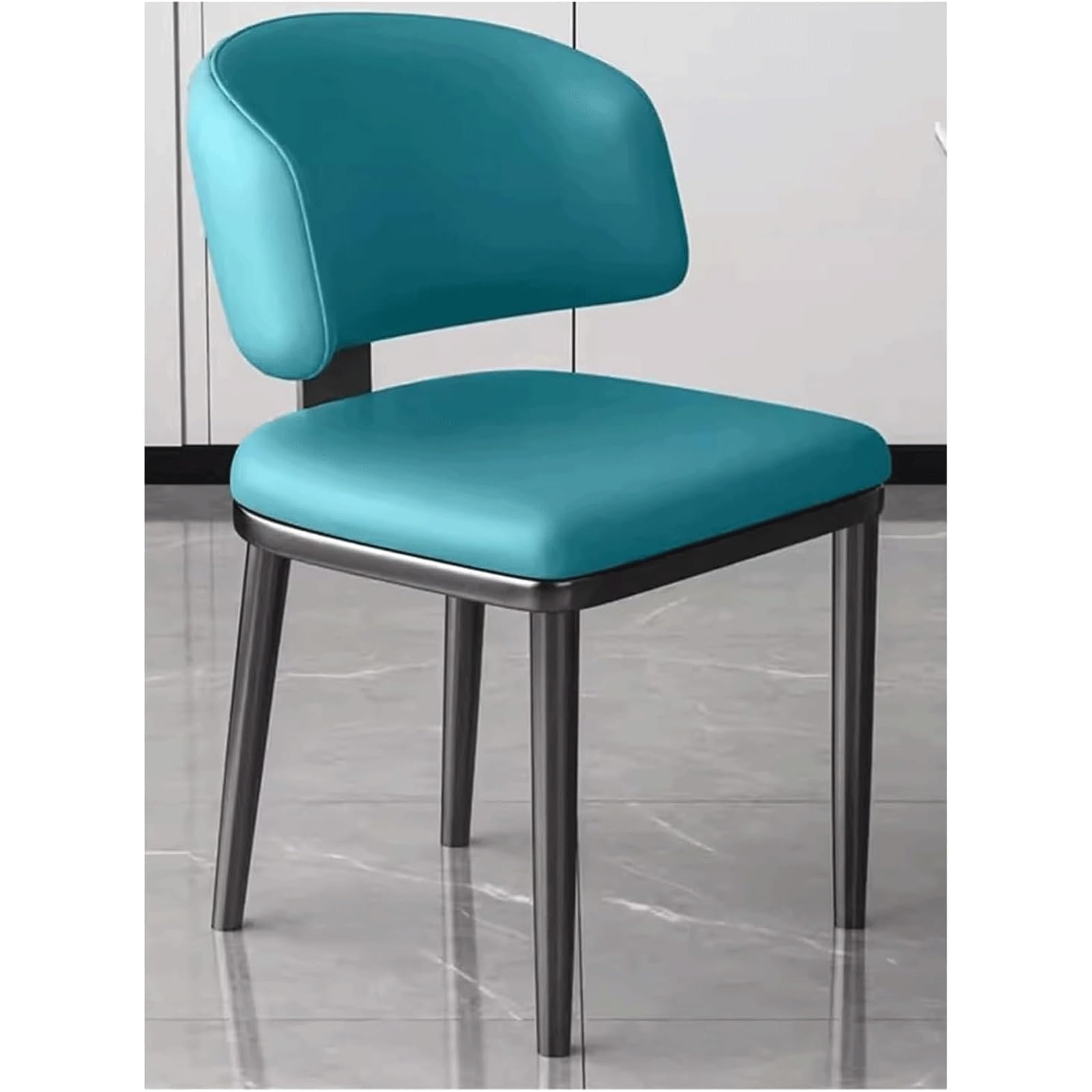 Chaise de salle à manger en similicuir bleu clair élégante