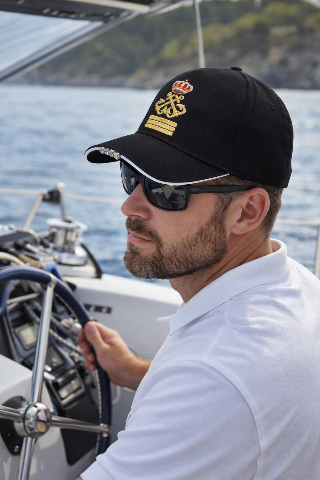 Gorra luz led Negra Capitán de Yate, Patrón de Yate o Patrón Embarcación Recreo.