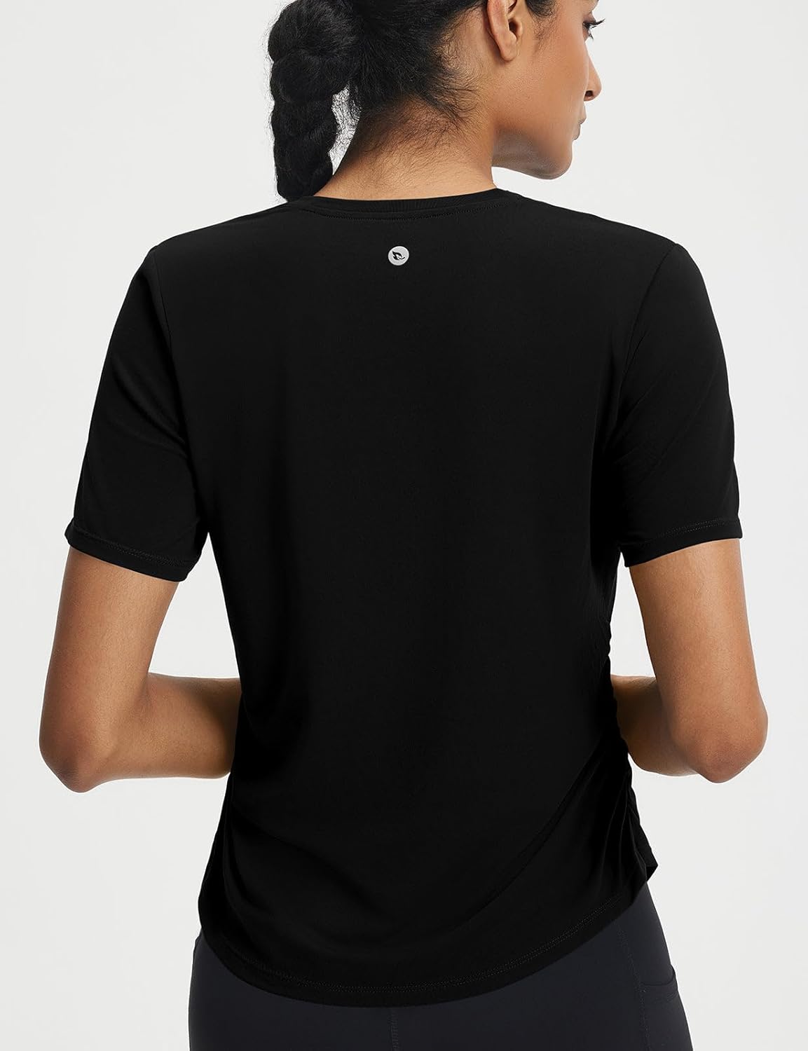 baleaf Women's Short Sleeve Yoga Shirts Soft UPF 50+ Workout Tops Sun Protection Athletic T-Shirts - Image 2