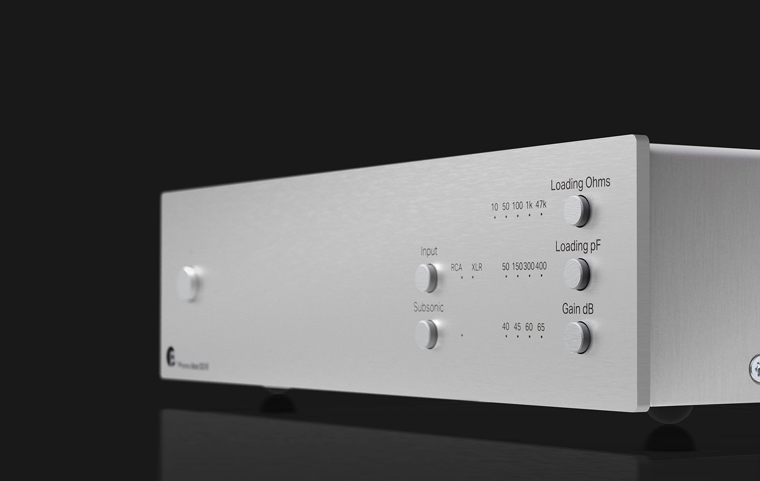 Pro-Ject Phono Box DS3 B - Previo de phono MM y MC. Entradas y Salidas Audio RCA y XLR Balanceada. Posibilidad conectar dos tocadiscos a la vez. Color Plata.