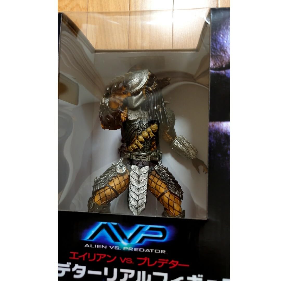 エイリアンVSプレデター プレデターリアルフィギュア Amazon.co.jp: AVP エイリアンvsプレデター プレデター リアル