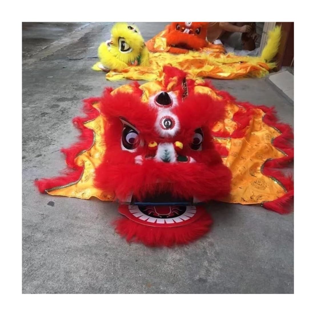 Krxsobnv Red Lion Dance Clothes, Dragon Dance Artificial Wool Lion Head Performance Set Folk Costume