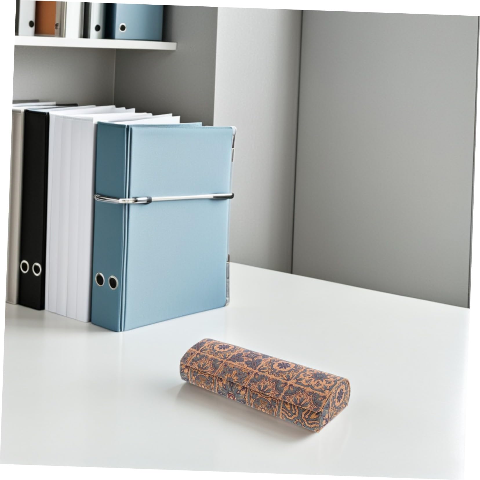 BESPORTBLE 4 Pezzi Astucci per Occhiali con Chiusura Custodia Rigida Boho Retrò Organizer Compatto e Resistente per
