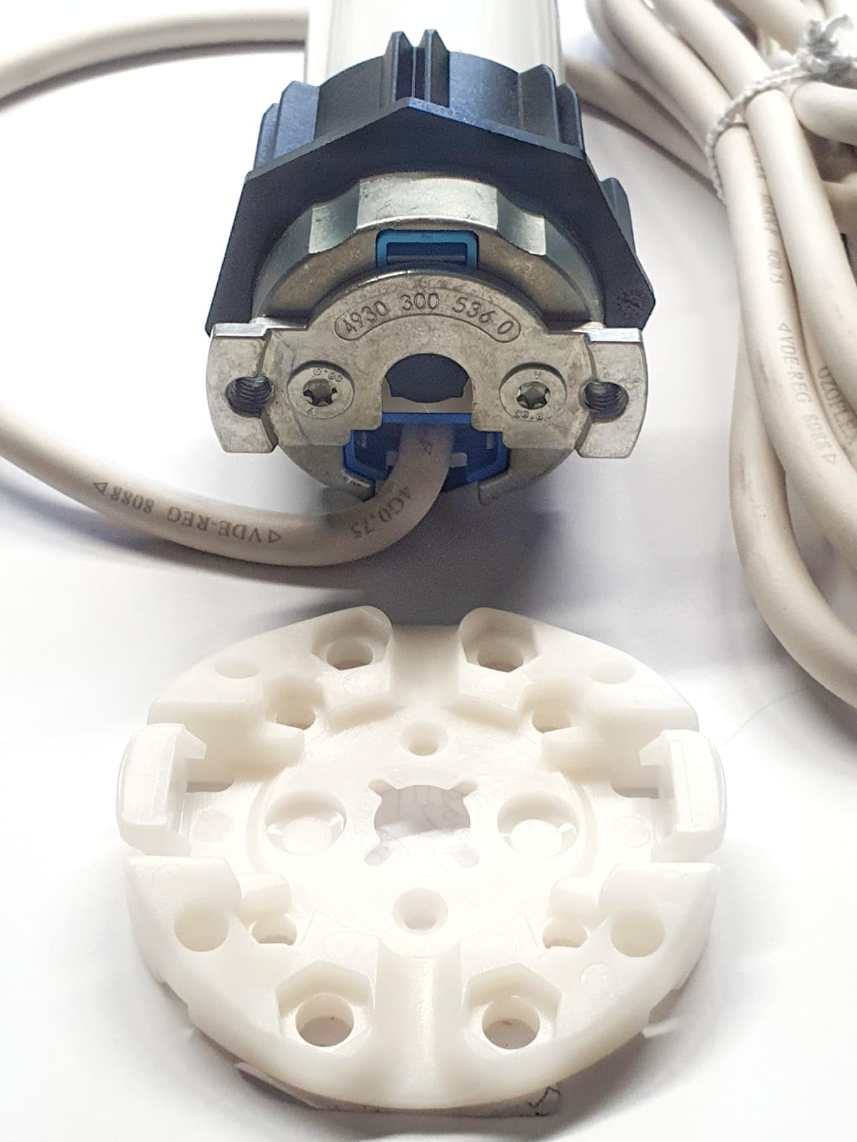 BECKER Rollladen- und Sonnenschutzantrieb mit elektronischer Endabschaltung für Wickelwellen ab Ø 50 mm (8Nm (R8-17-E01))