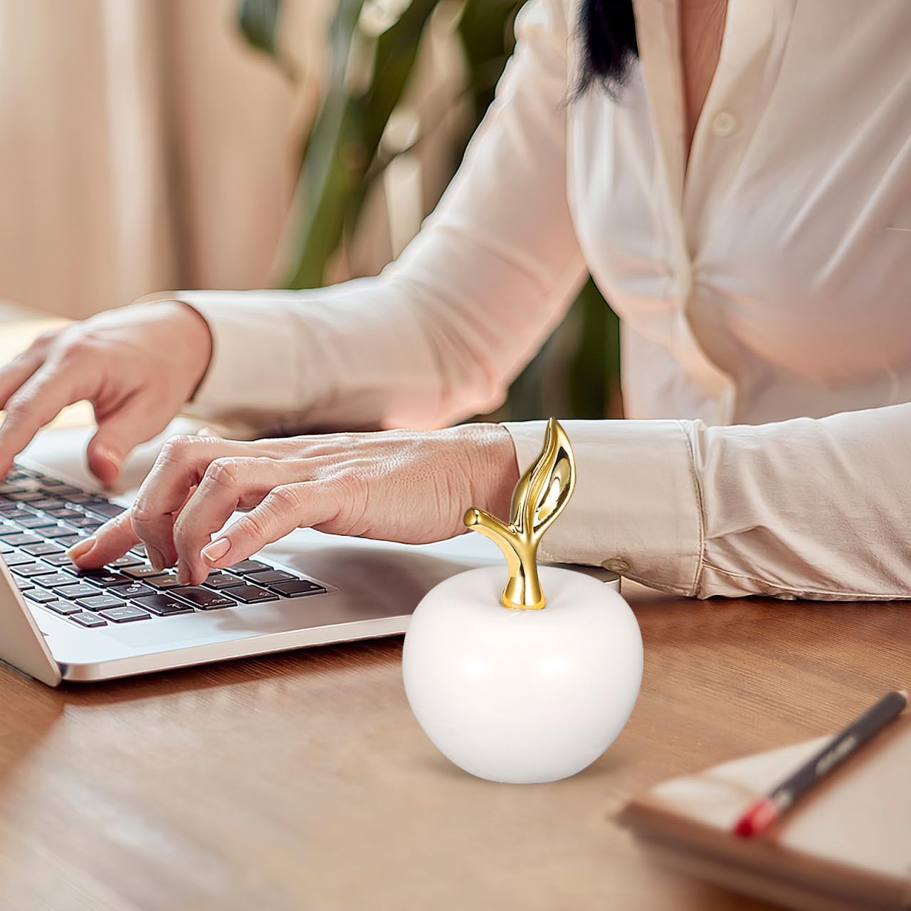 Small Ceramic Apple Ornament 4.52X3.14X3.14In Realistic Fruit Model Decorative Mini Apple Sculpture for Home Office Desktop Photography Prop and Holiday Display