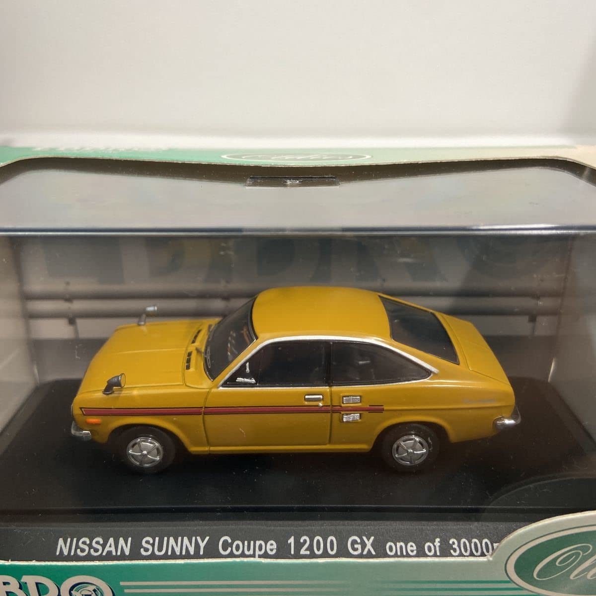 ミニカー EBBRO NISSAN SUNNY Coupe 1200 GX Amazon | EBBRO 1/43 NISSAN SUNNY Coupe 1200 GX Brown エブロ 日産