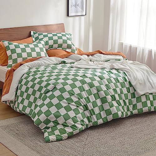Image of Bedsure Comforter Set Queen Size - Checkered Bedding Comforter Set for Boys, 3 Pieces, 1 Soft Green Comforter and 2 Pillow Shams