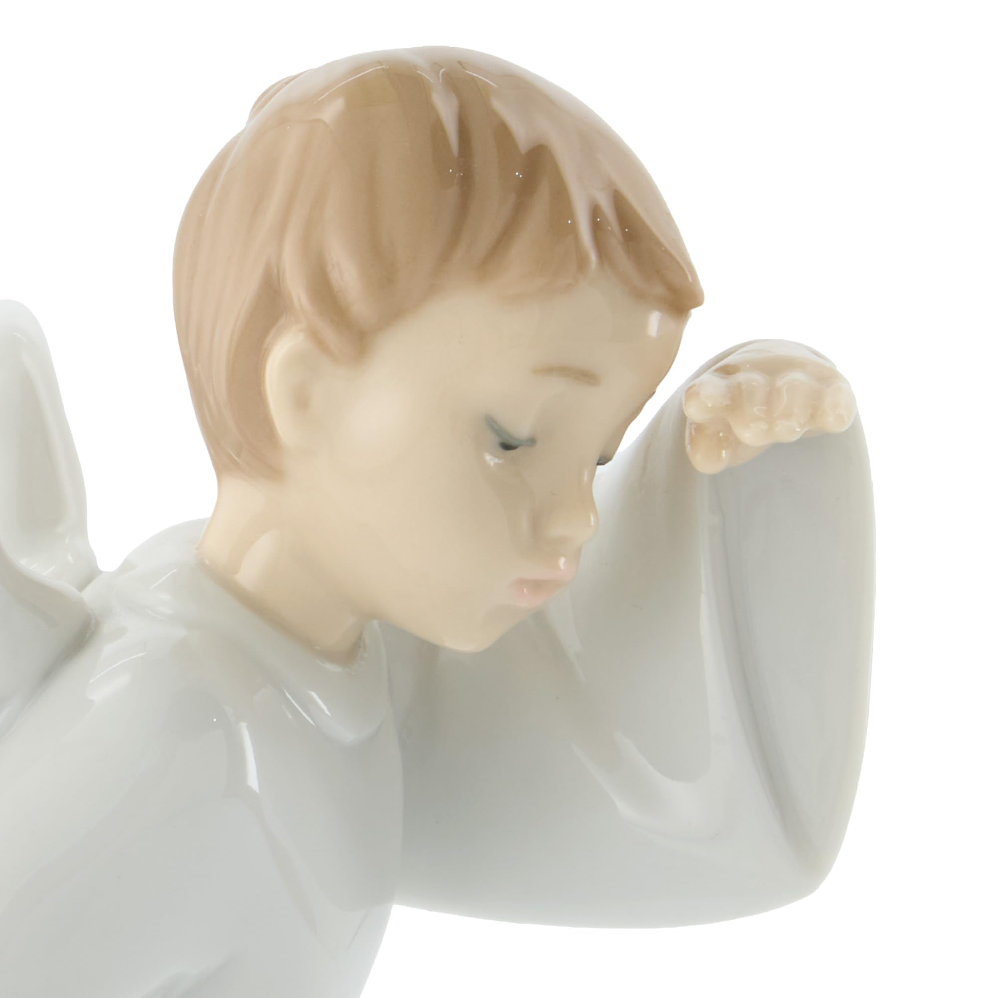 NAO Watching Over You.porcelanowa figurka anioła stróża.