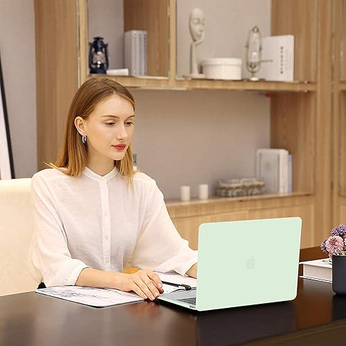 Vista 80 de MOSISO - Funda rígida y de plástico compatible con MacBook Air de 13 pulgadas versión 2022, 2021-2018, A2337 M1 A2179 A1932; con cubierta