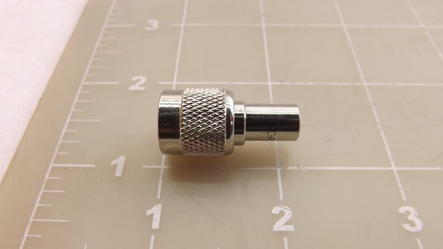 Amphenol Rf Rf Coaxial, Terminator, Tnc, Plug, 50 Ohm - 202117